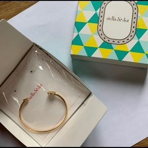 Stella & Dot Pave Disc Cuff - Gold